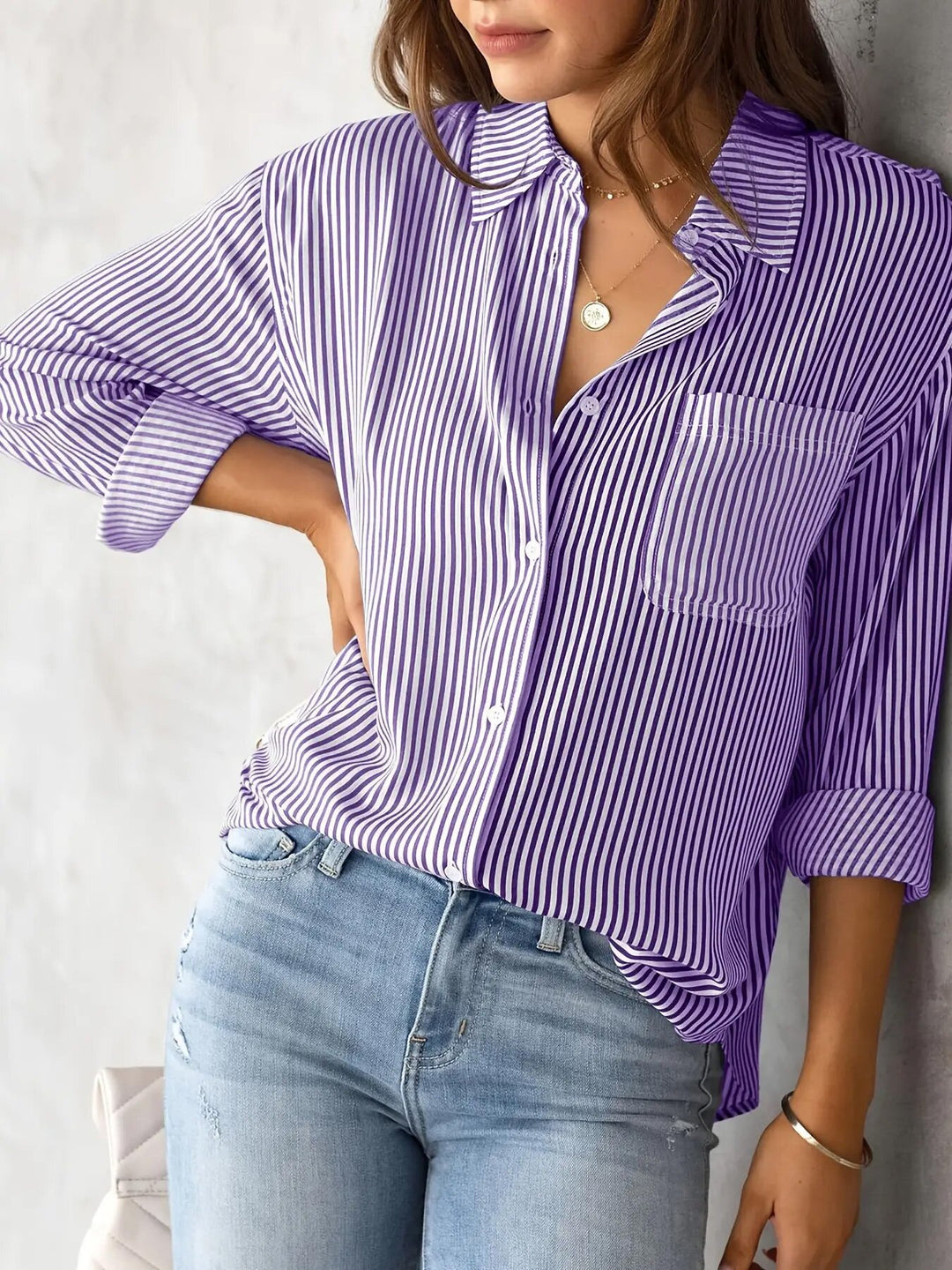 Women's Checked Shirt with Casual Cut and Applied Chest Pocket Lune London