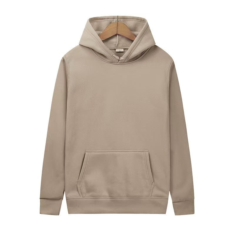 Women's hooded sweatshirt made of comfortable material with practical kangaroo pockets Lune London