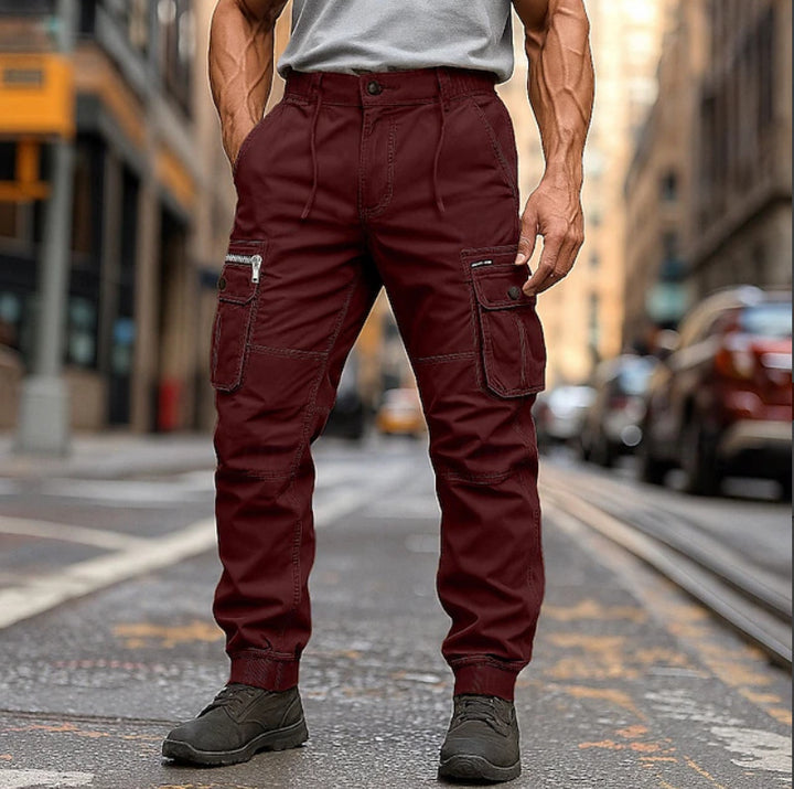 Men's cargo pants with multiple pockets and flexible fit Lune London