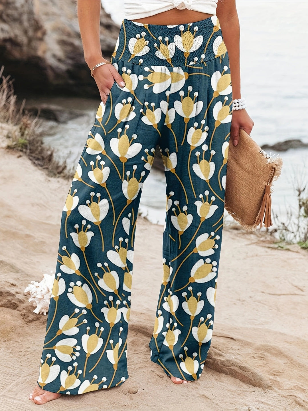 Loose summer pants for women with floral print and elastic waistband Lune London
