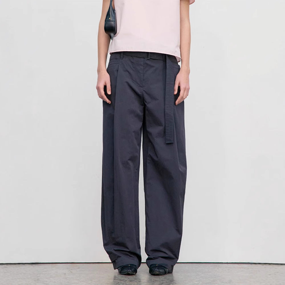 Pantalons en tissu à coupe large pour femmes avec ceinture tonale Chic & Stil