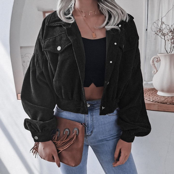 Corduroy jacket for women with a relaxed fit and trendy button details Lune London