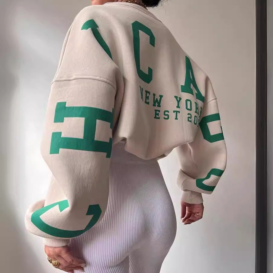 Ladies Oversized Sweatshirt with Chic Logo and Striking Style