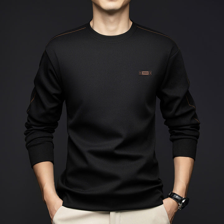 Elegant pullover for men with round neck in fine functional material Lune London