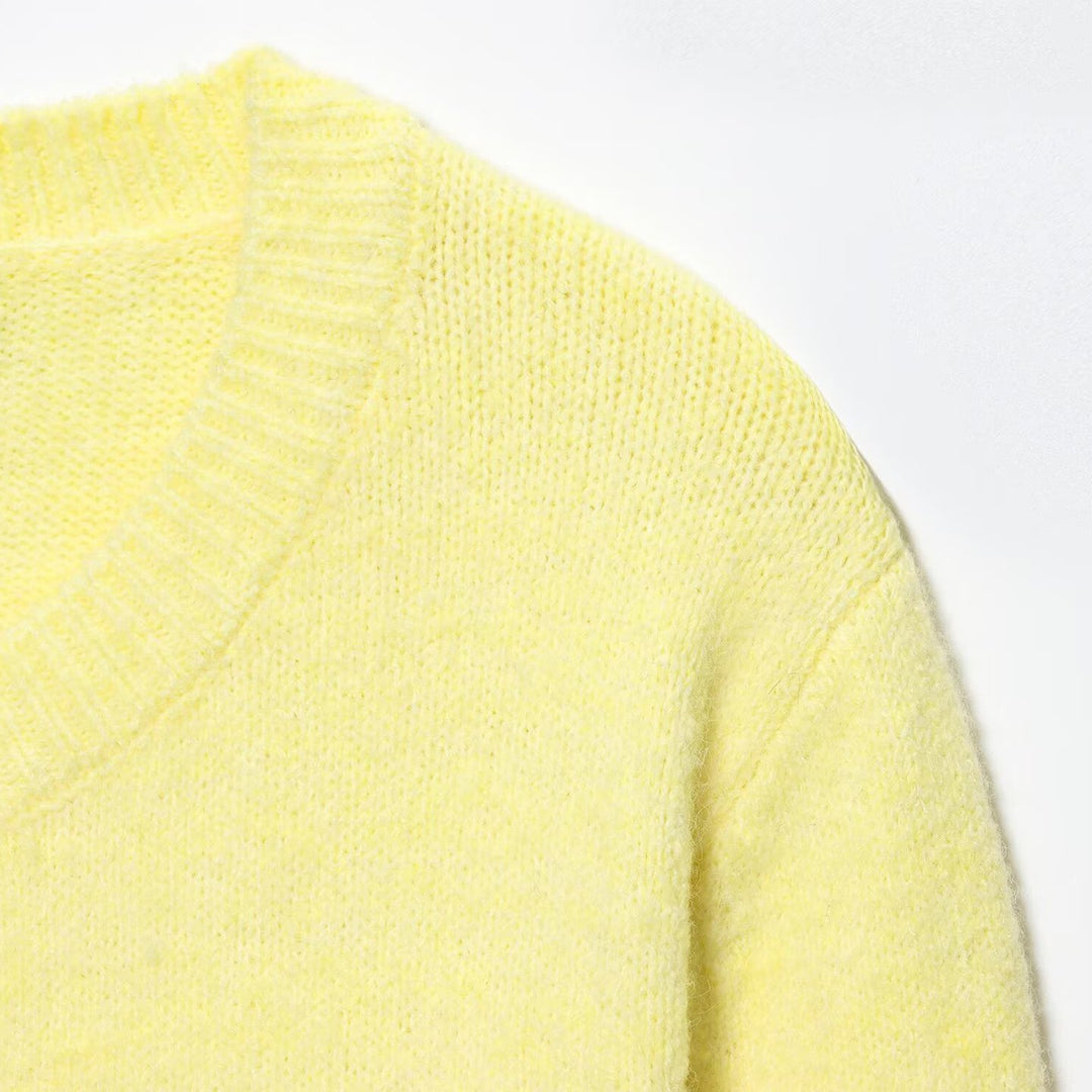 Ladies cardigan in soft knit with buttoning Lune London