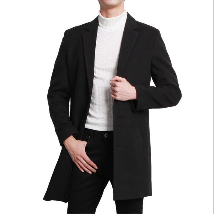 Elegant long jacket for men with a fitted cut and practical pockets Lune London