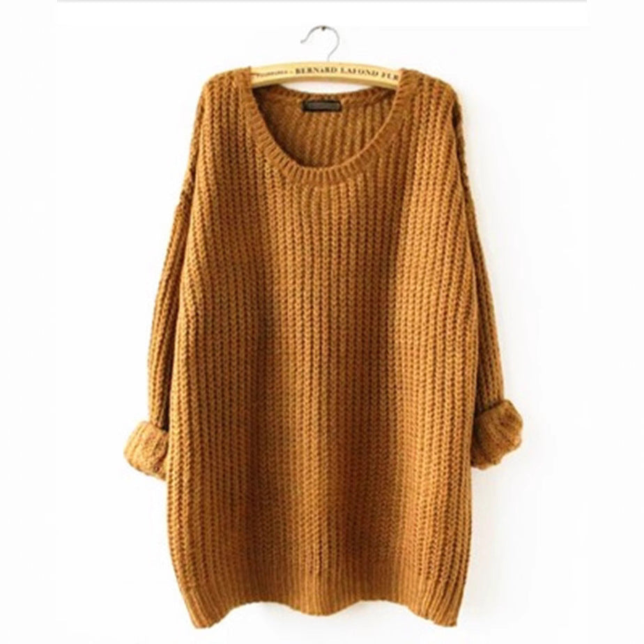 Casual knitted pullover for women with a loose fit and an airy structure Lune London