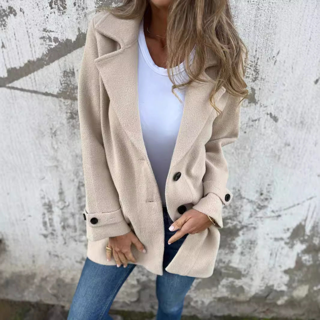 Lune London | Women's timeless wool blazer with practical lapel collar and pockets