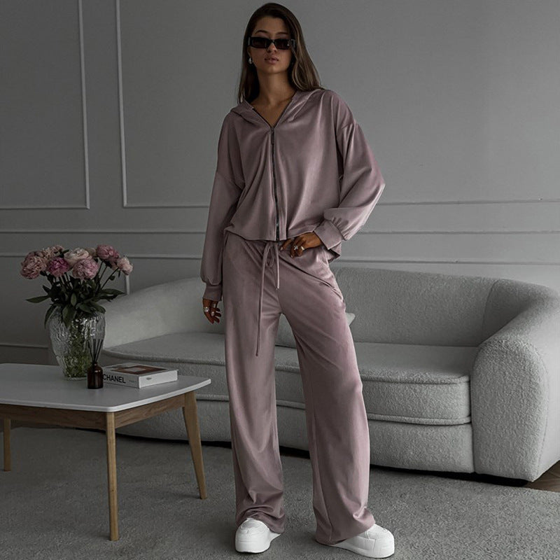 Lune London women's fleece athletic leisure set with hood and elastic waistband
