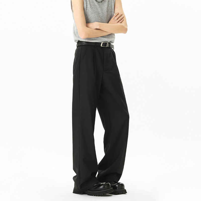 High-waisted wide-leg pants for women with side zipper and trendy cut Lune London