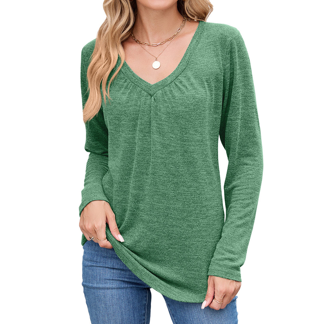 Casual long sleeve T-shirt for women with V-neck and pleated detail Lune London