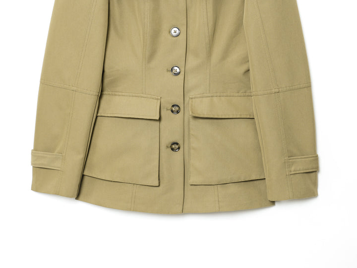 Trendy women's utility jacket with practical pockets and accentuated shoulder details Lune London