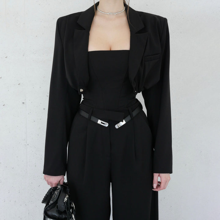 Ladies Elegant Jumpsuit with a fitted cut and trendy details Lune London