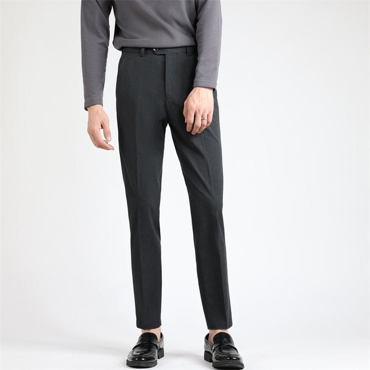 Elegant suit trousers for men with a slim fit and fine pattern Lune London