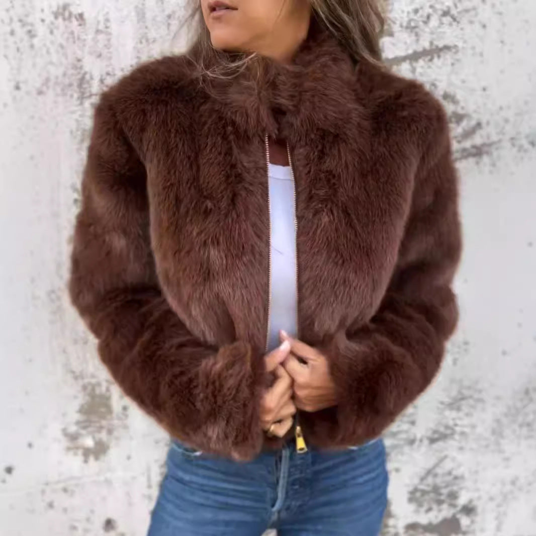 Ladies cozy and fashionable fleece jacket with high collar and zipper Lune London
