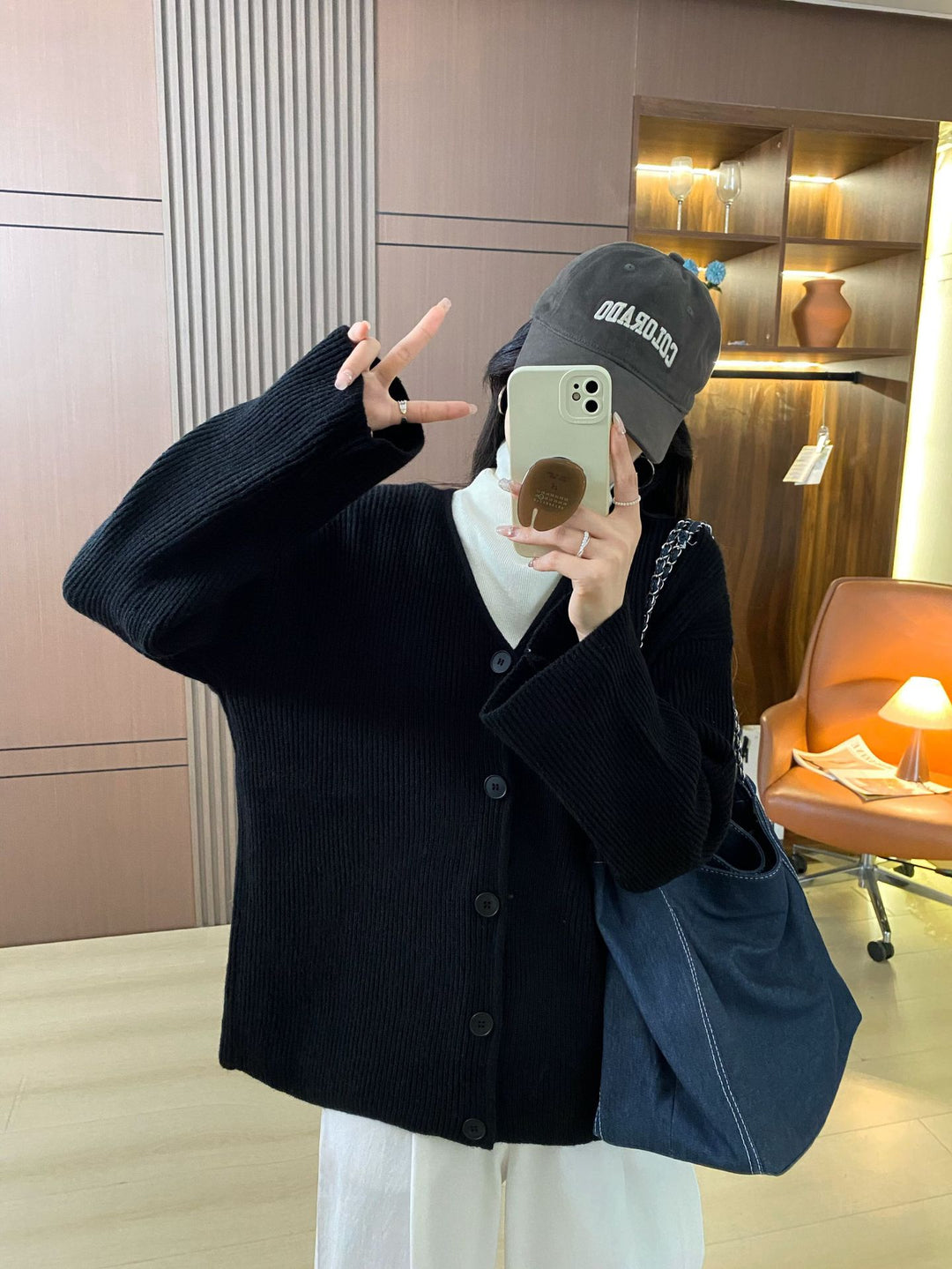 Cardigan en tricot épais pour femme avec des manches longues et une coupe décontractée Chic & Stil