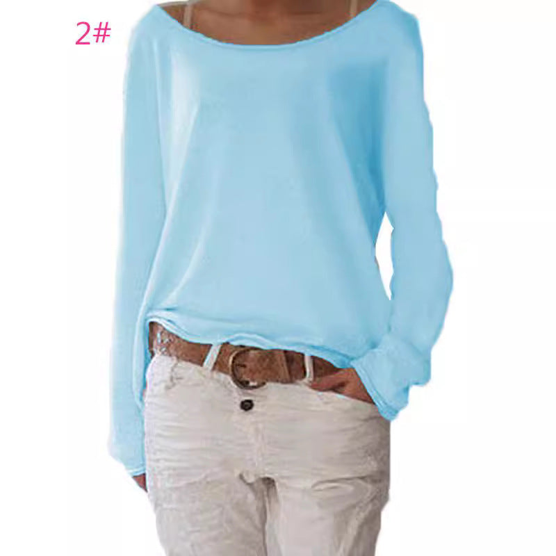 Casual and lightweight sweater for women with wide neckline Lune London