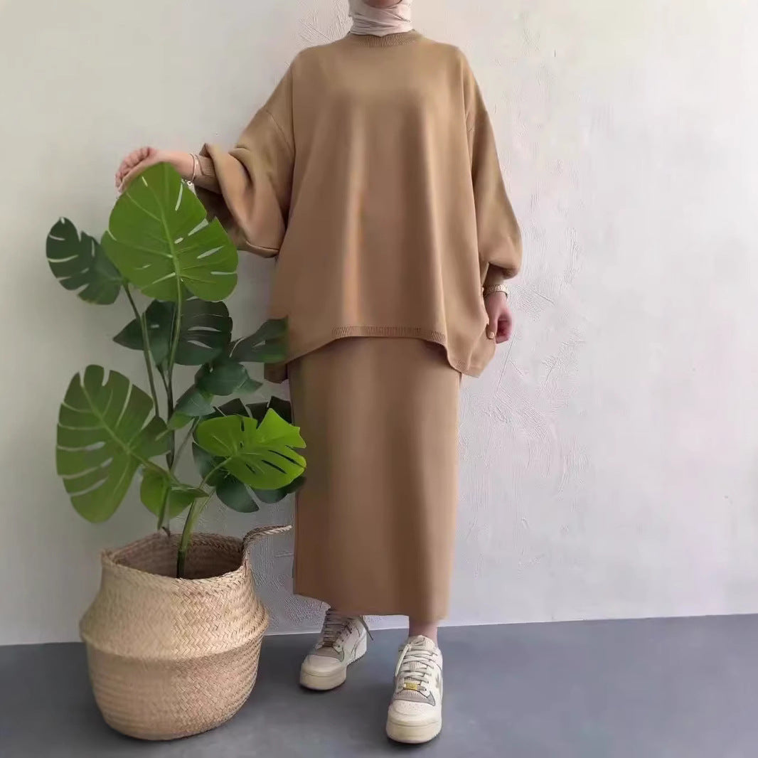 Women's Oversized Sweatshirt with Stylish Chic Midi Skirt
