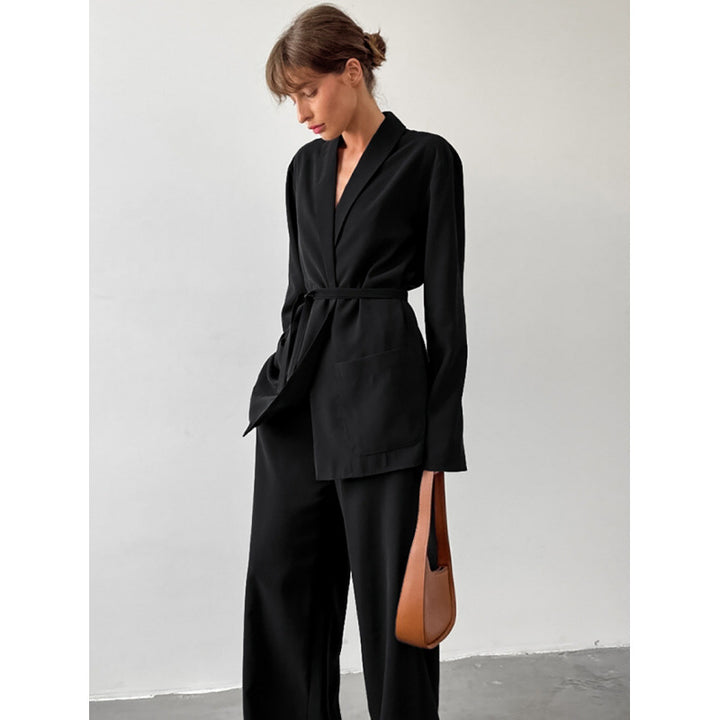 Women's blazer jacket with adjustable belt and practical pockets Lune London