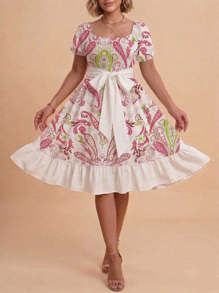 Women's elegant maxi dress with floral design and waist belt Lune London