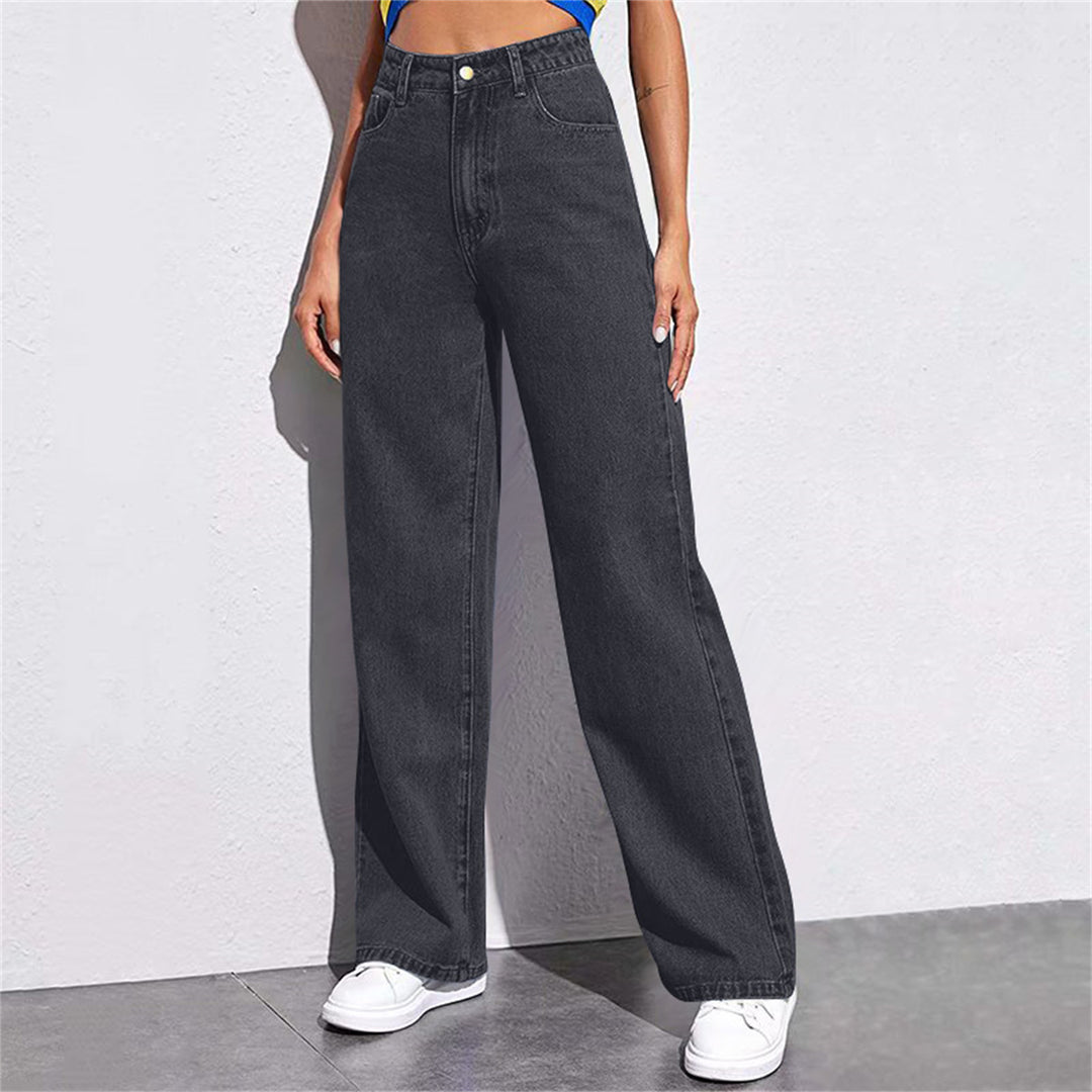 Women's Loose High-Waist Jeans in a Casual Fit with Elegant Details Lune London