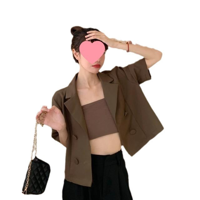 Women's short blazer with double button placket and fashionable cut
