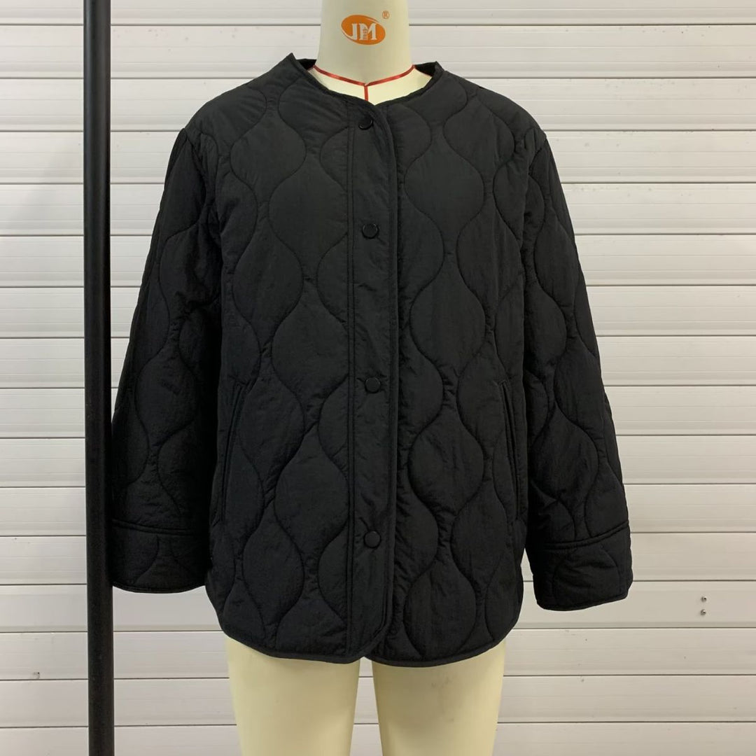 Ladies quilted transition jacket with modern pockets and elegant design Lune London