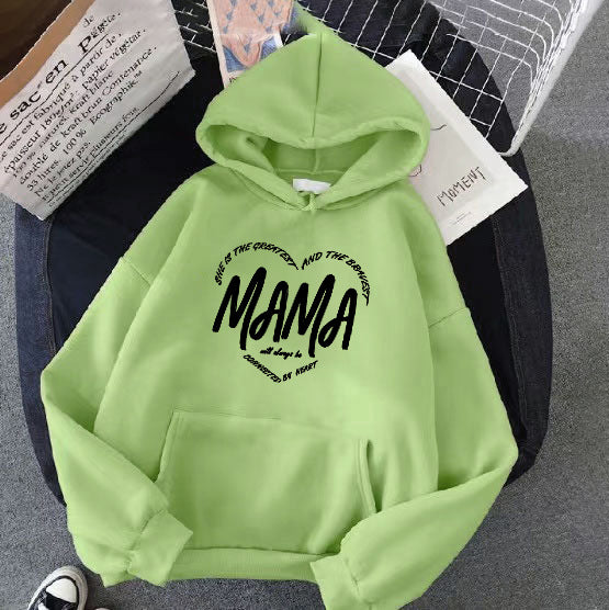 Women's hooded sweatshirt with creative mama motif Chic & Stil