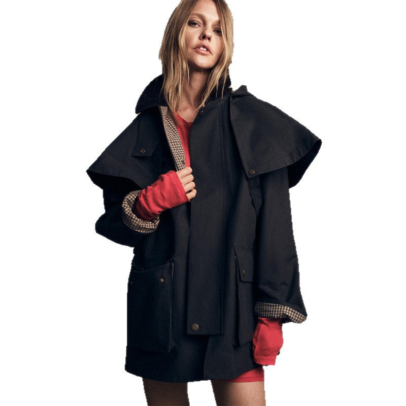 veste de randonnée imperméable pour femmes avec un design de capuche innovant Lune London