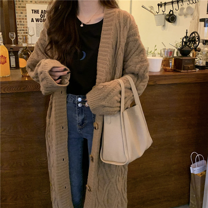Ladies chunky knit cardigan with button ornament XL and oversized casual chic cut