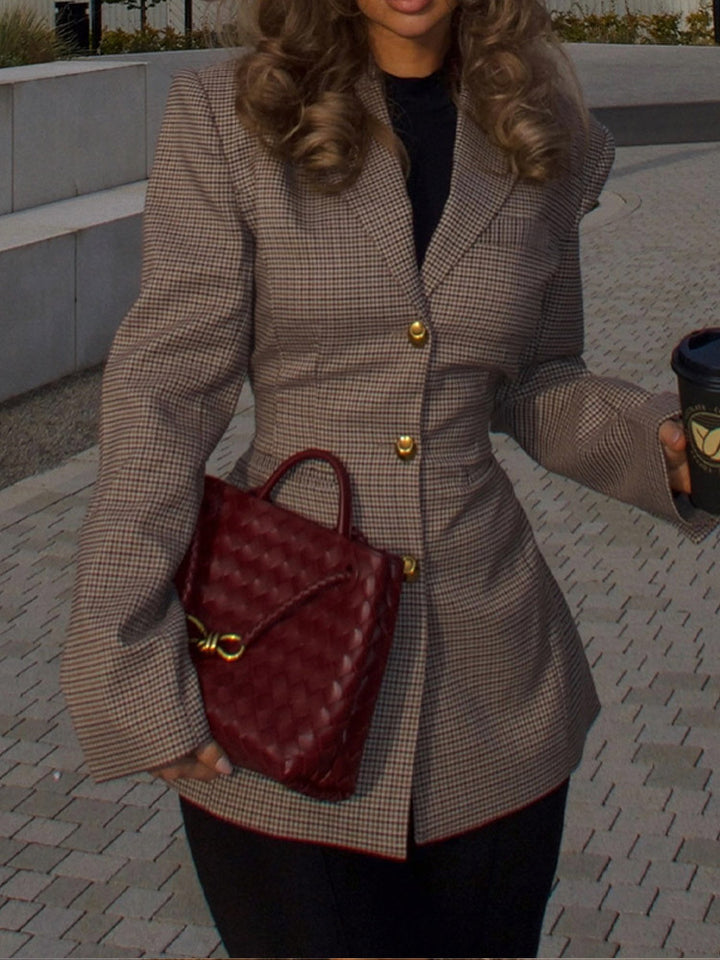 Checkered blazer jacket for women with a fitted cut Lune London