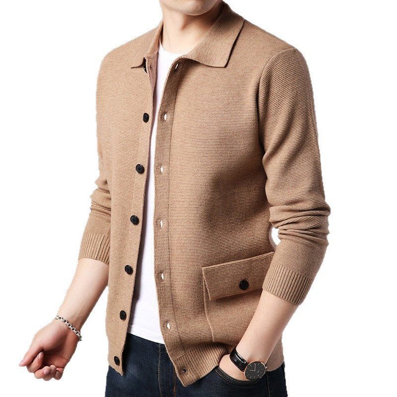 Casual cardigan for men with practical pockets and a button closure Lune London