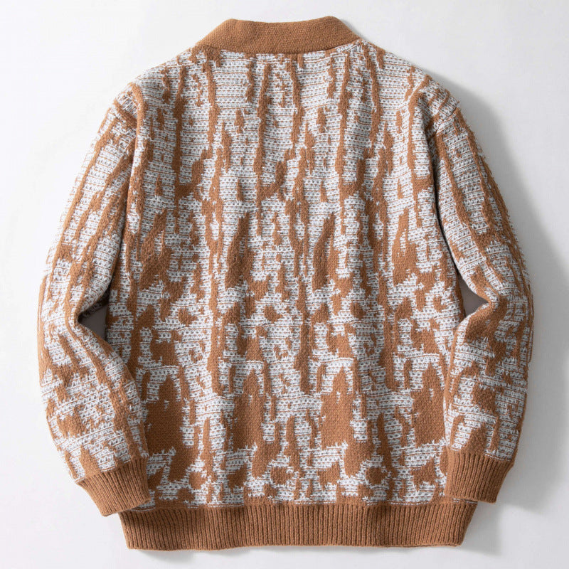Trendy knit cardigan for men with a stylish pattern and a chic V neck