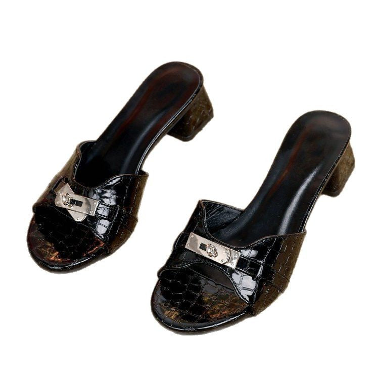 Elegant Ladies Mules with decorative detail and comfortable block heel Lune London