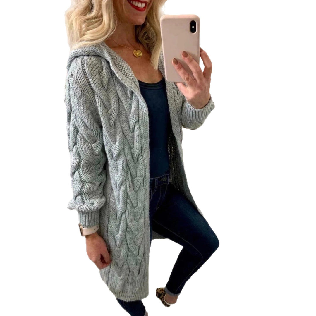 Womens cardigan in chunky knit with hood and cable pattern Lune London