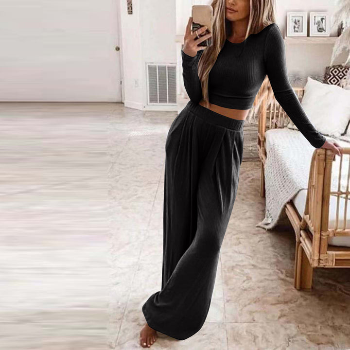 Women chic and stylish leisure outfit