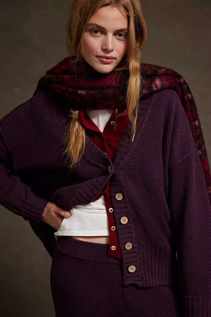 Oversized casual jacket for women with functional pockets and delicate button details Lune London