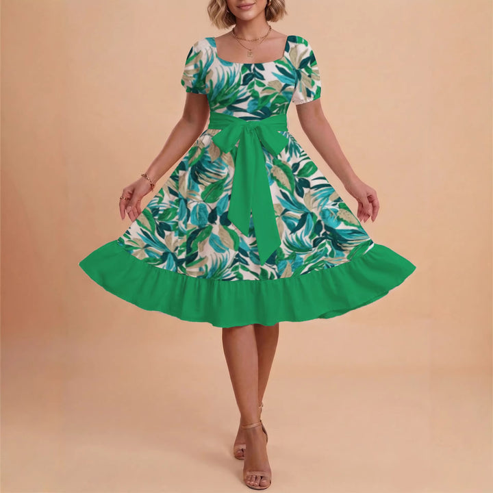Women's dress with tailored fit and playful floral pattern Lune London