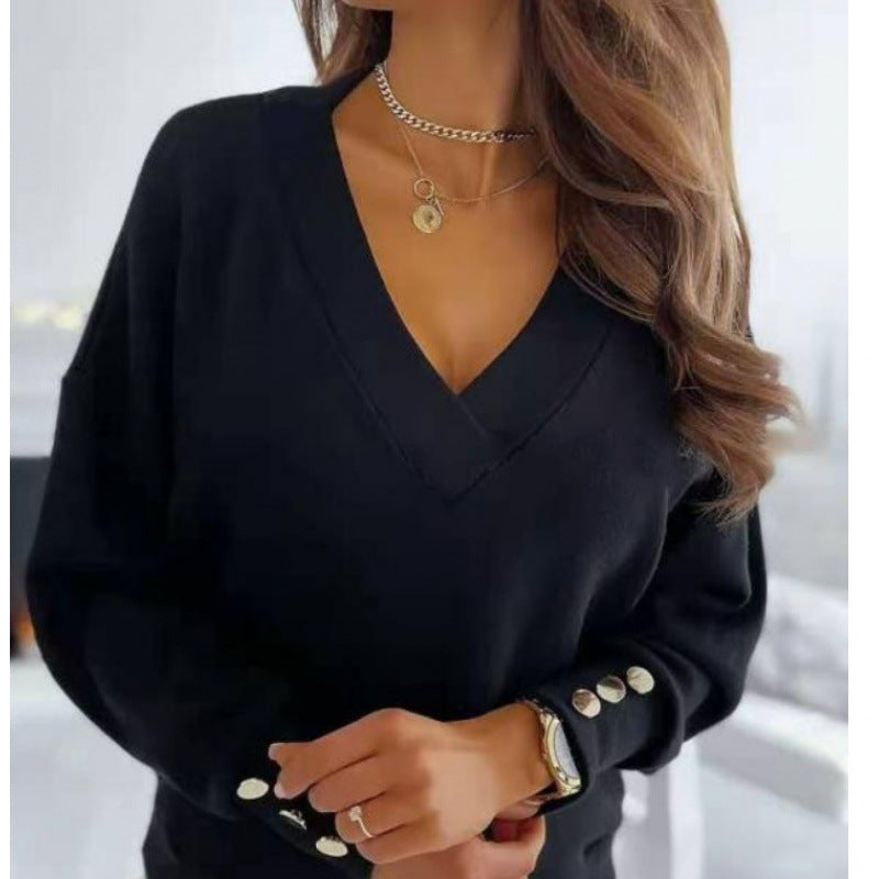 Casual women's V-neck sweater in soft cotton blend Lune London