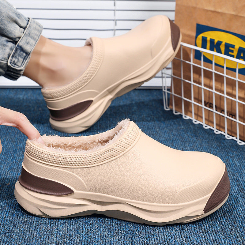 Ladies comfortable slippers with insulated insole and non-slip sole Lune London