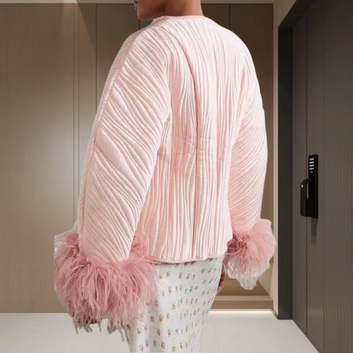 Women's Elegant knit cardigan with voluminous sleeves and a delicate pattern Lune London