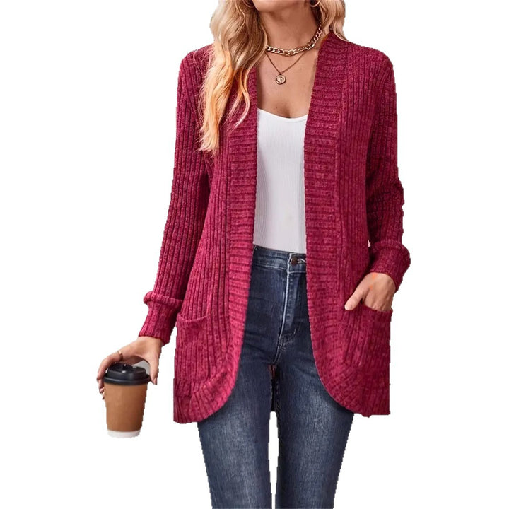 Ladies casual cardigan with pockets and textured design Lune London