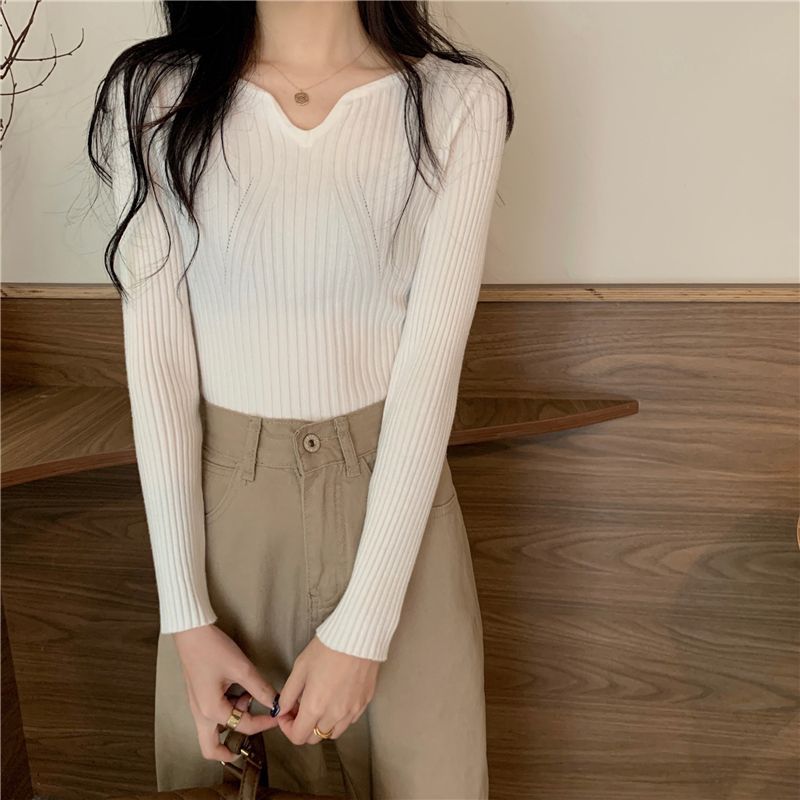 Pull en maille fine pour femmes en V avec structure côtelée Chic & Stil