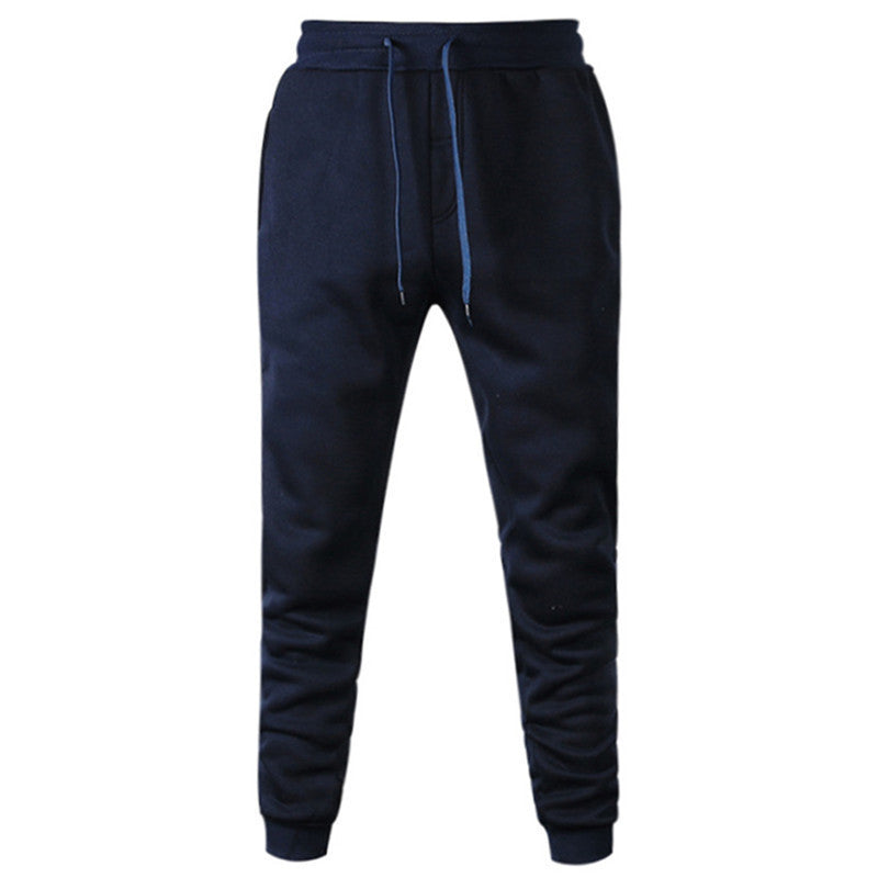 Casual women's jogger pants with elastic waist and pockets Lune London