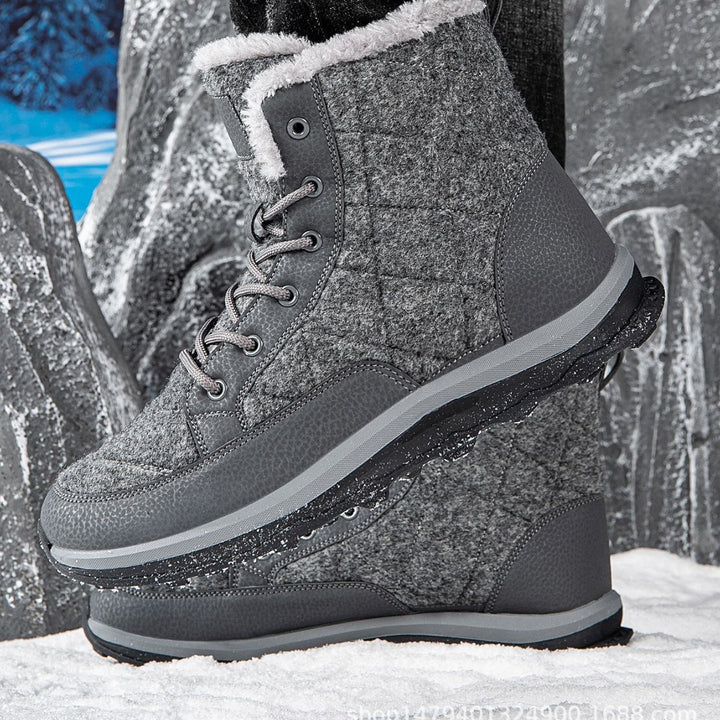 Winter boots for women with insulating fleece lining and non-slip sole Lune London