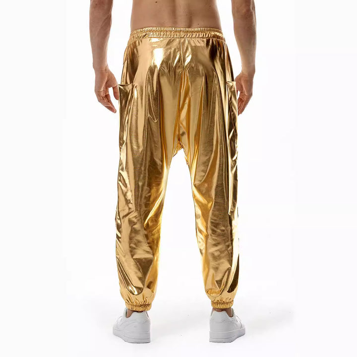 Shiny leisure pants for men with practical side pockets and an elastic waistband Lune London