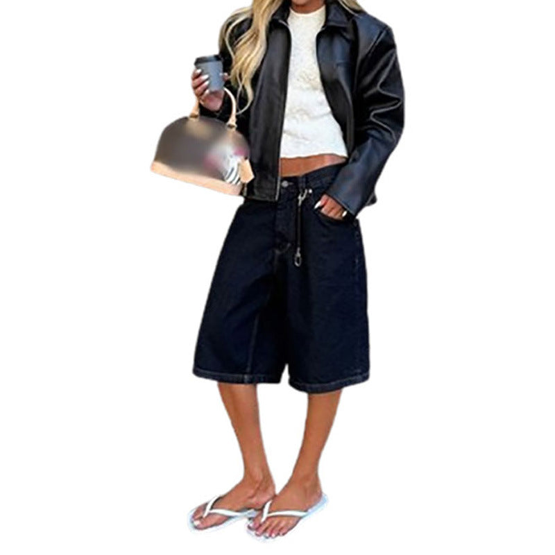 Trendy synthetic leather jacket for women with elastic cut and practical pockets Lune London