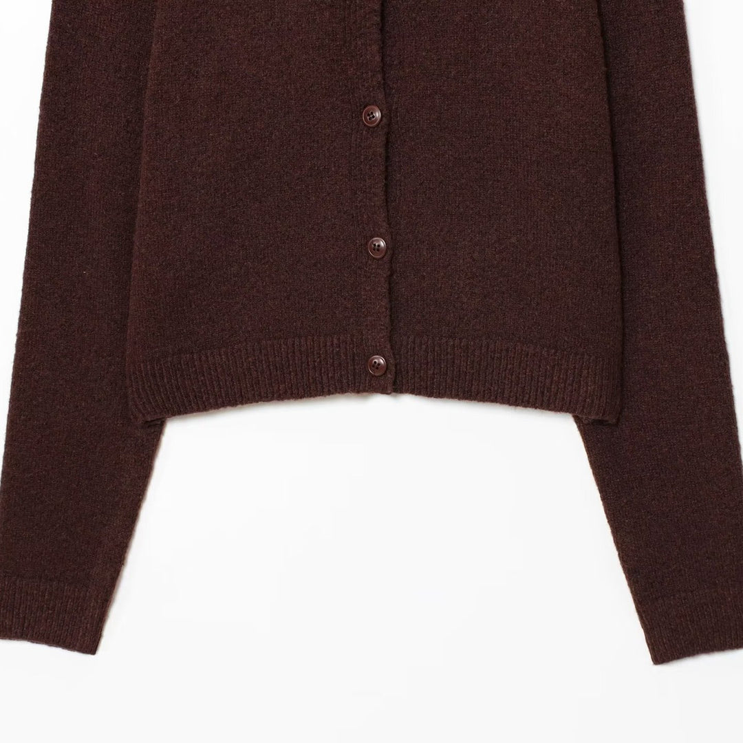 Ladies High-Quality Wool Soft Pullover with Practical Buttons Lune London