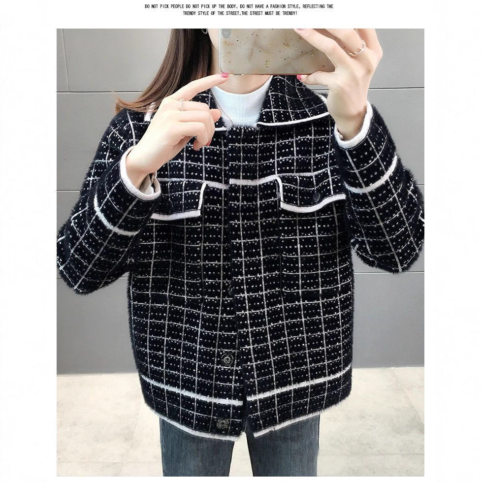 Veste à carreaux élégante pour femmes avec design texturé et poches pratiques Chic & Stil
