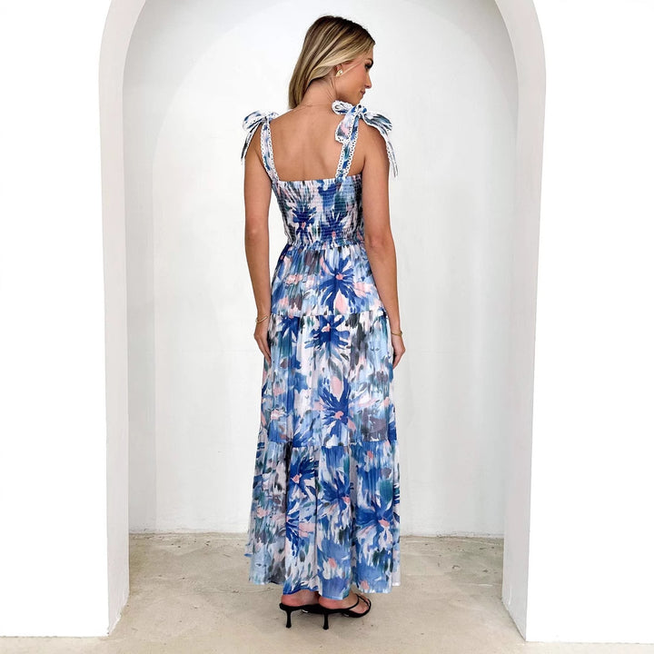 Maxi dress for women with a playful ruffle design and fluid fabric Chic & Stil